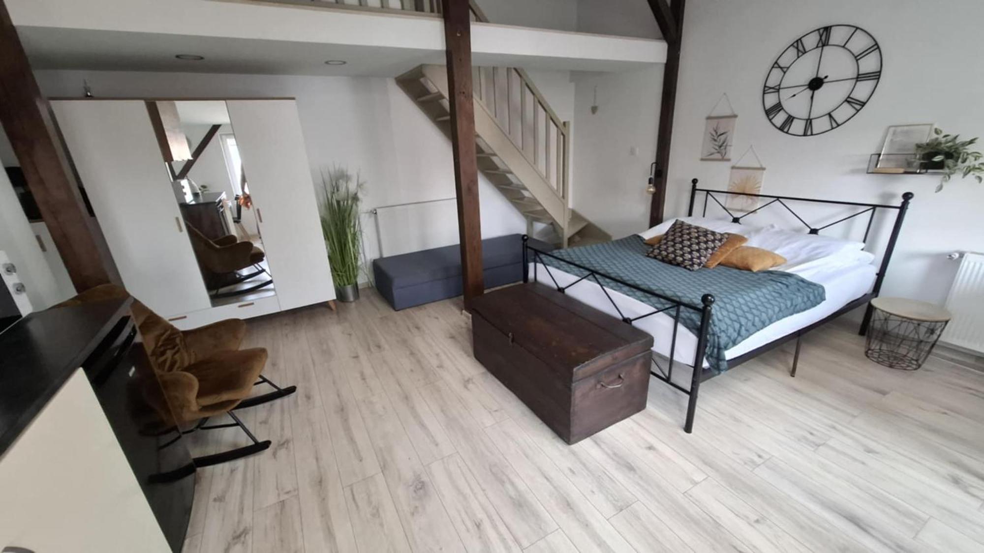 Attic Room Ełk Esterno foto